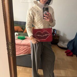 Grehyni Narvaez stud clutch